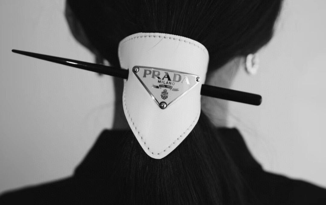 The Modern Fashion Applications of Hairpins: Where Tradition Meets Trend