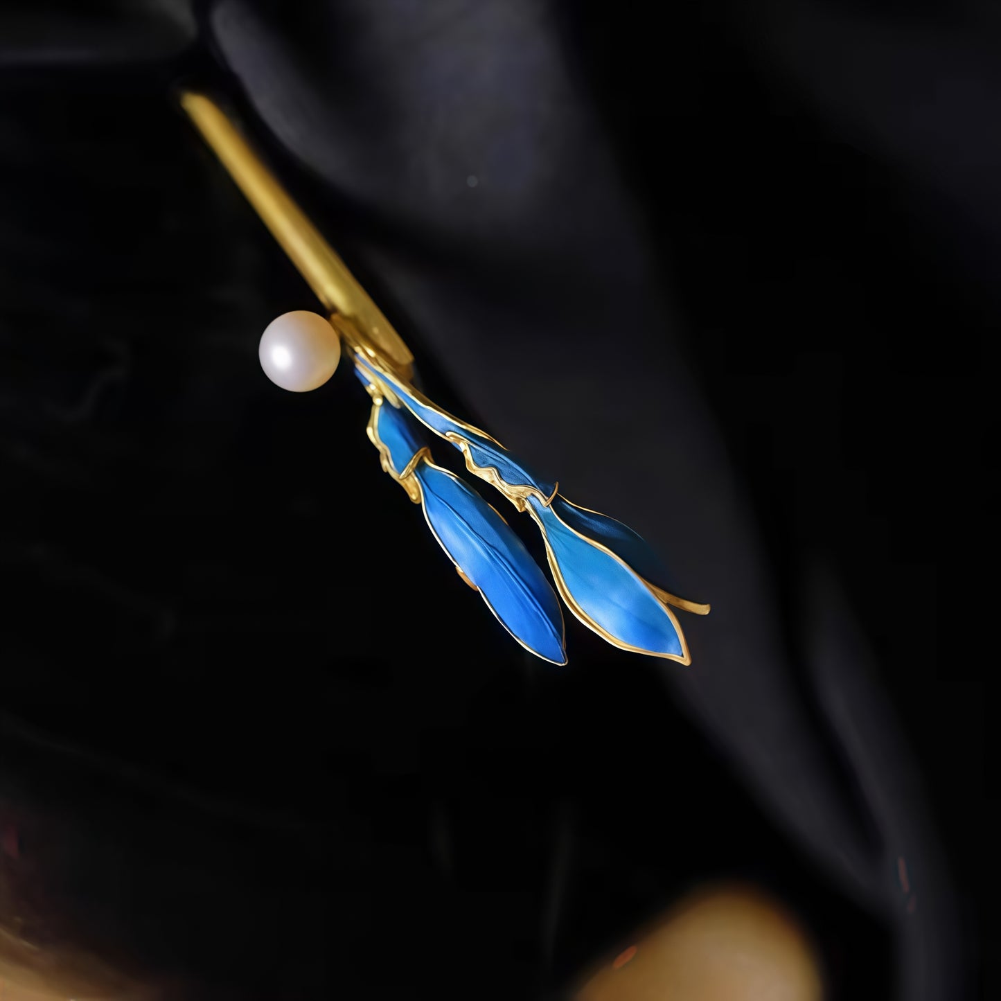 Handmade Hairpin By Chinese Artisan - Gold-Plated Silver Filigree with Kingfisher Feathers & Jade Orchid