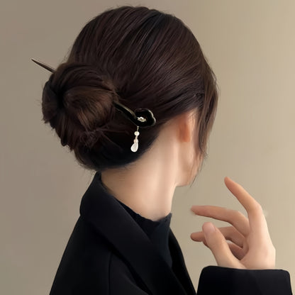 New Chinese Style Jade Pulp Water Droplet Hairpin - Handmade Pearl & Ebony Wood Hair Stick, Vintage Elegant Hair Accessory for Women